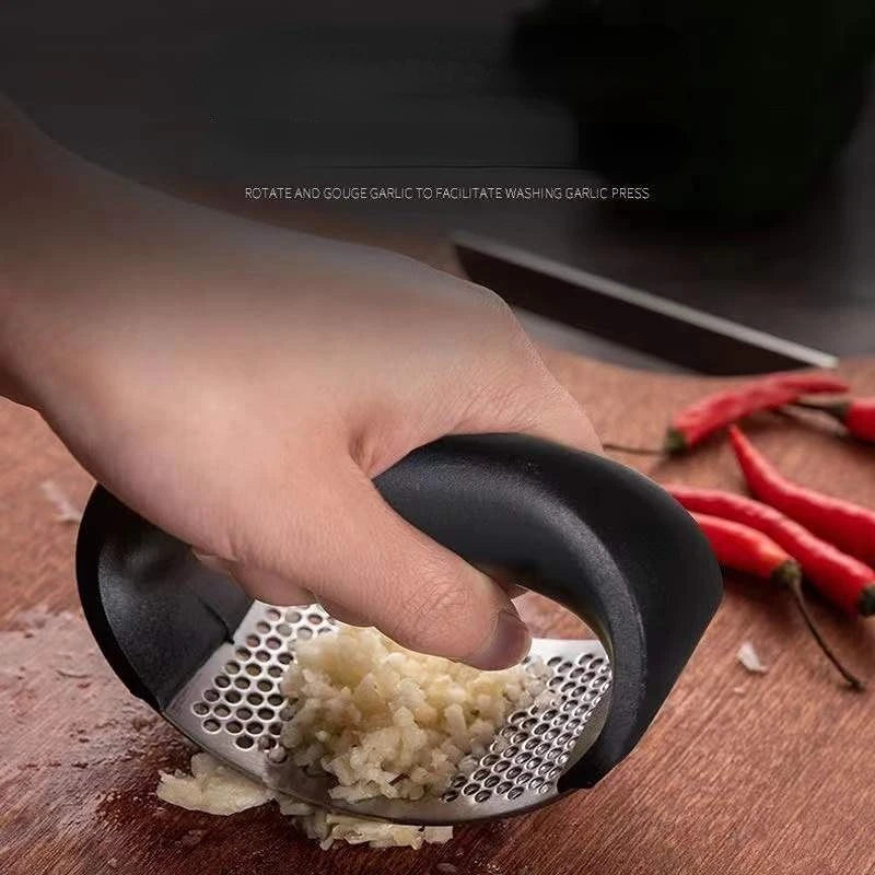 Stainless Steel Garlic Press Crusher Manual Mincer Tool for Effortless Garlic and Vegetable Chopping Kitchen Gadget