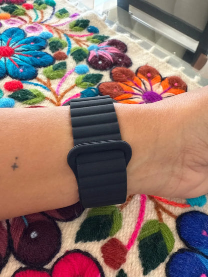 Liquid Silicone Magnetic Bands For Apple Watch Ultra 2