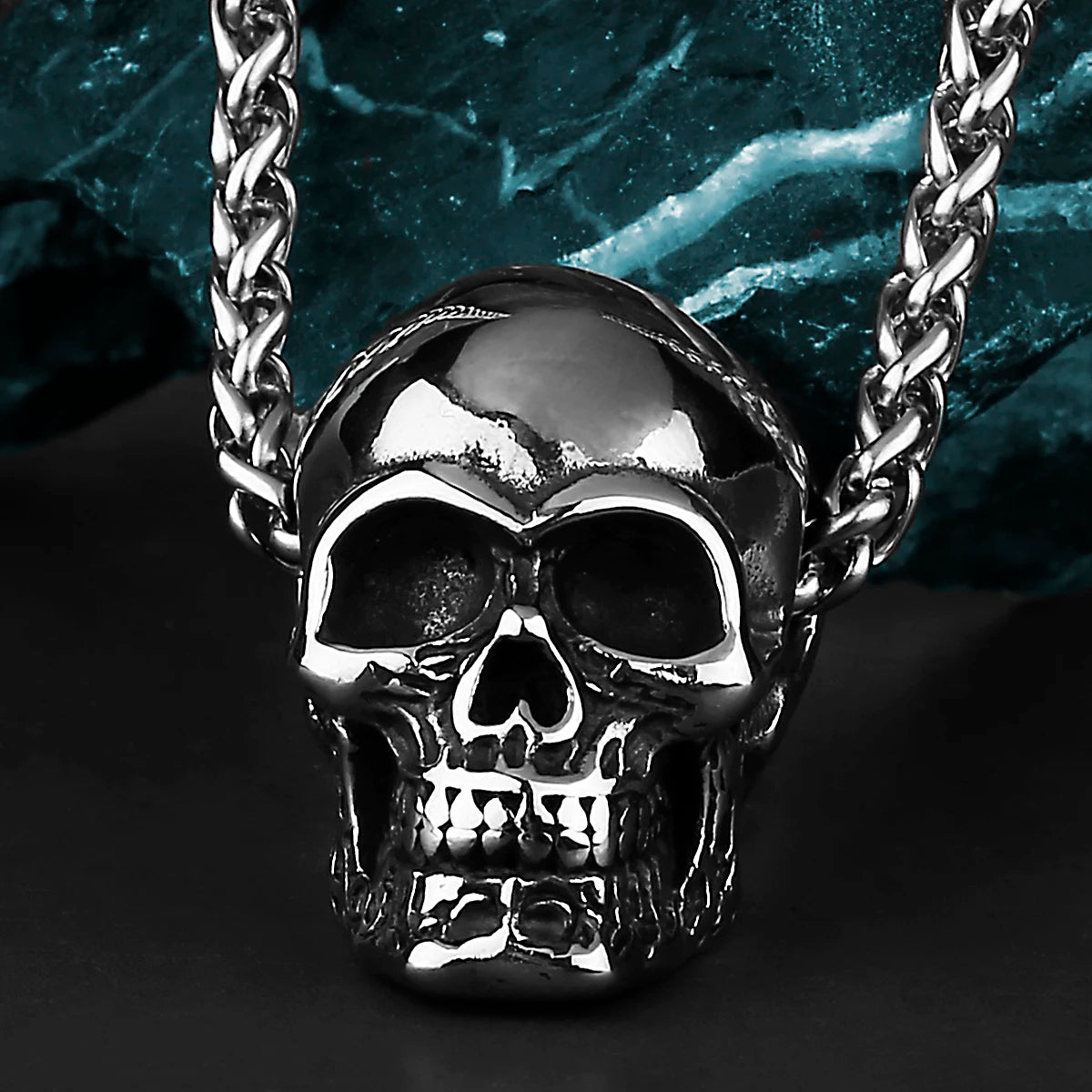 Retro Gothic Skull Pendant Necklace for Men - Bold Titanium Stainless Steel Biker Jewelry