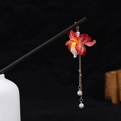 Vintage Luminous Tassel Hairpin Wooden Hanfu Hair Stick Elegant Chinese Headdress Gift