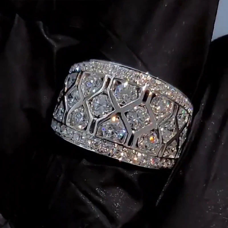 Huitan Bling Cubic Zirconia Wedding Rings for Women Fashionable Engagement Jewelry