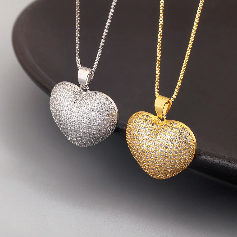 Retro Love Heart Pendant Necklace for Women and Men - Adjustable Valentine's Day Choker Jewelry Gift
