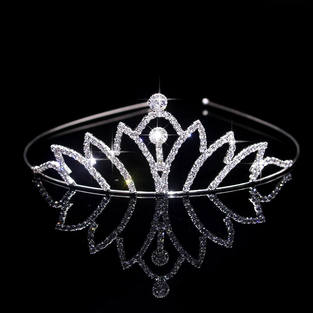 AINAMEISI Crystal Love Headdress - Exquisite Crown for Brides & Girls' Celebrations HG177