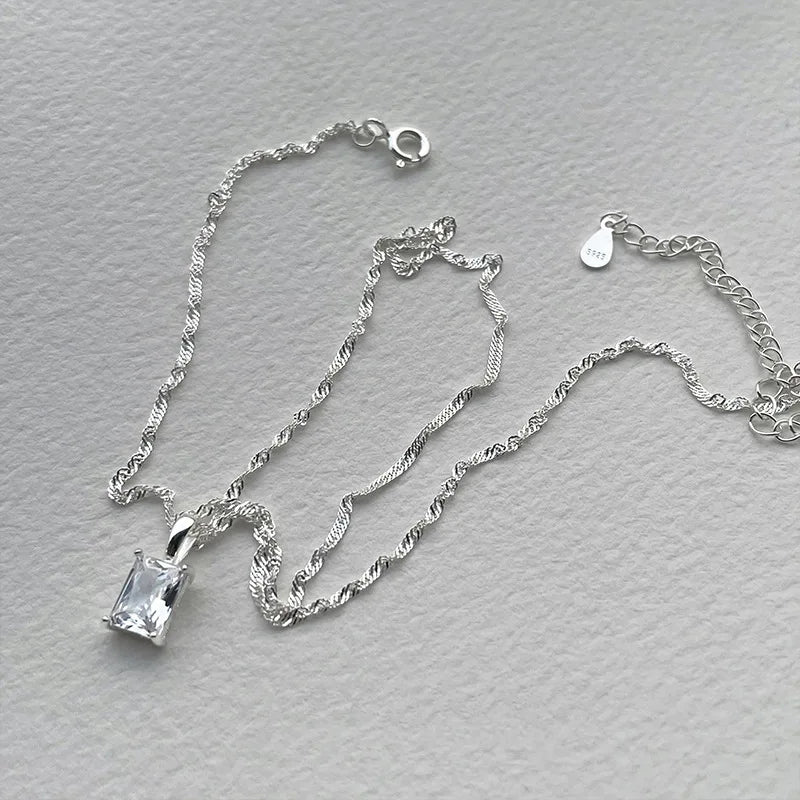 Ventfille 925 Sterling Silver Zircon Necklace Elegant Korean Geometry Design