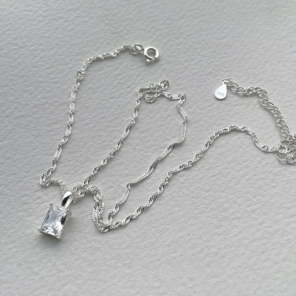 Ventfille 925 Sterling Silver Zircon Necklace Elegant Korean Geometry Design