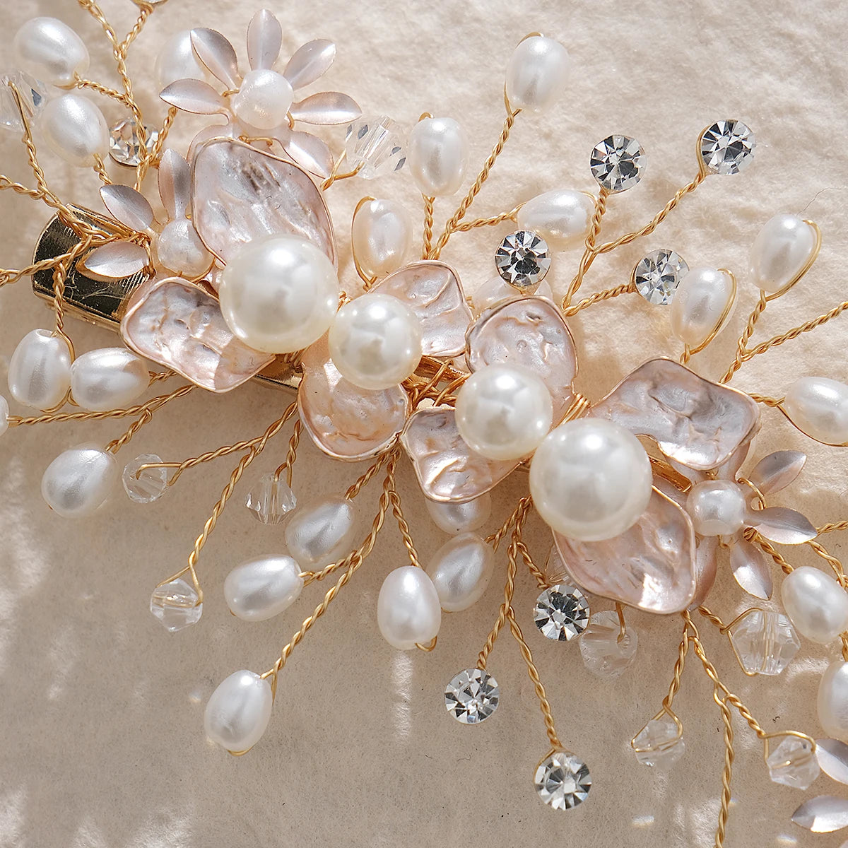 Handmade Pearl Flower Hair Clips Bridal Wedding Jewelry Gift Set