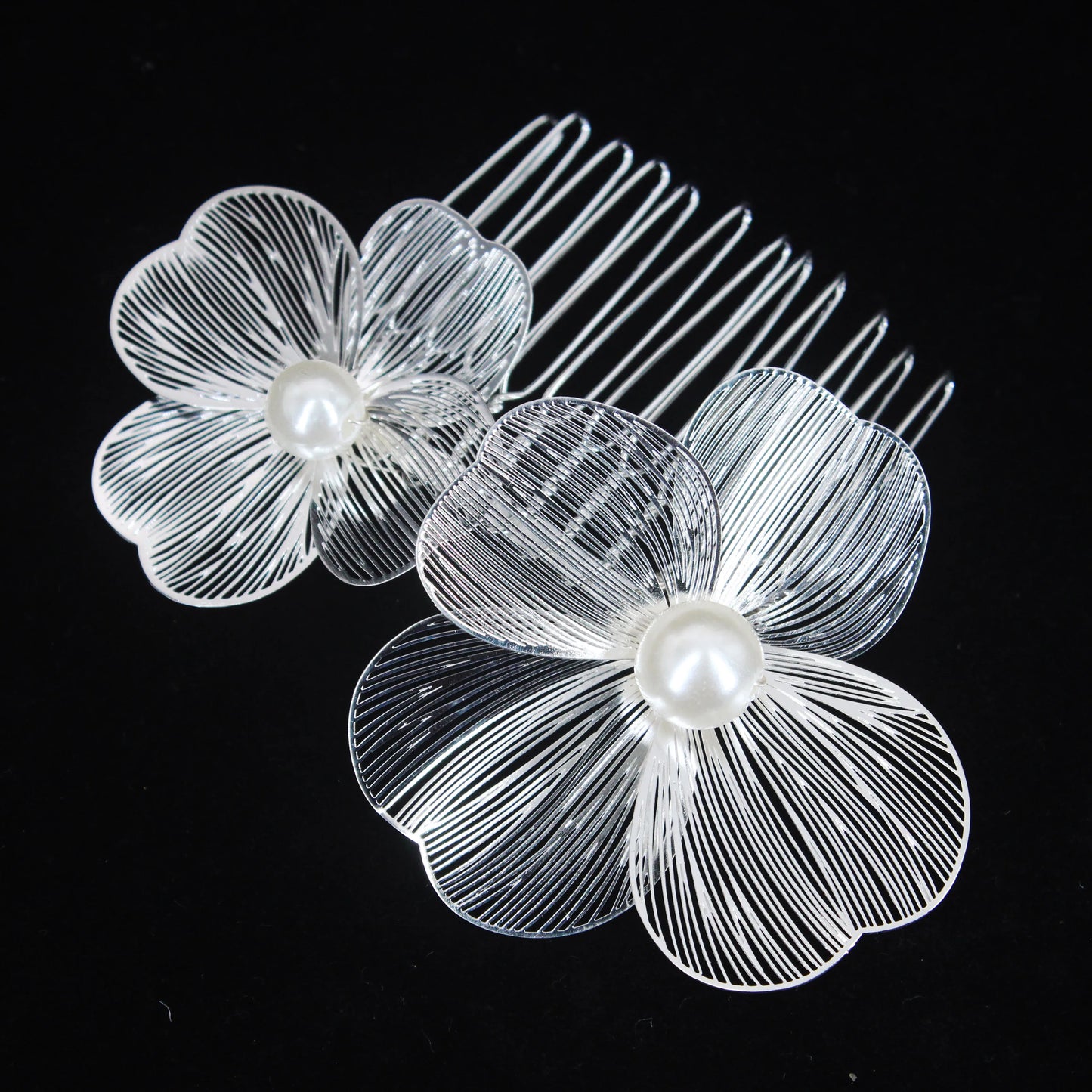 Bridal Bliss Flower Pearl Hair Comb Pins - 2PCS Wedding Accessories Flowers Silver