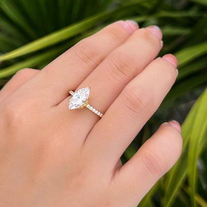 QooLady Dazzling 925 Sterling Silver Marquise Cut Cubic Zircon Wedding Engagement Ring for Women Fine Jewelry