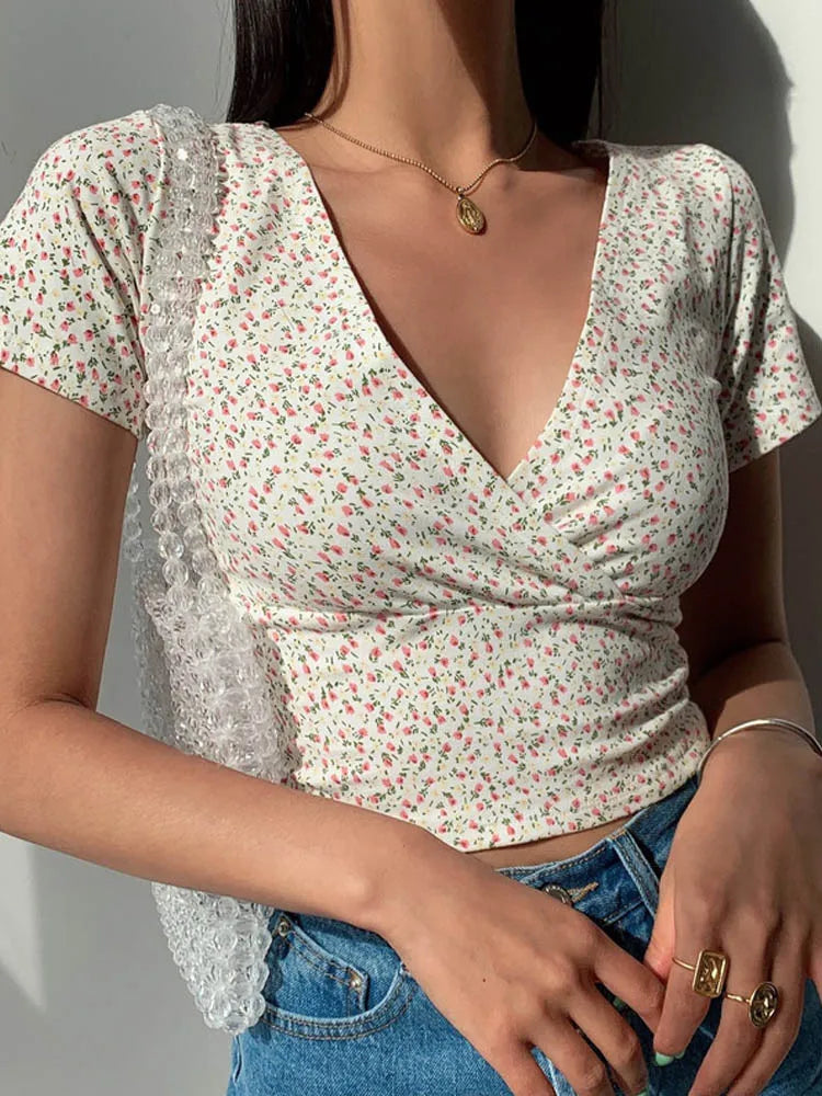 Dozw French Retro Floral V Neck Top Women Slim Fit T Shirt