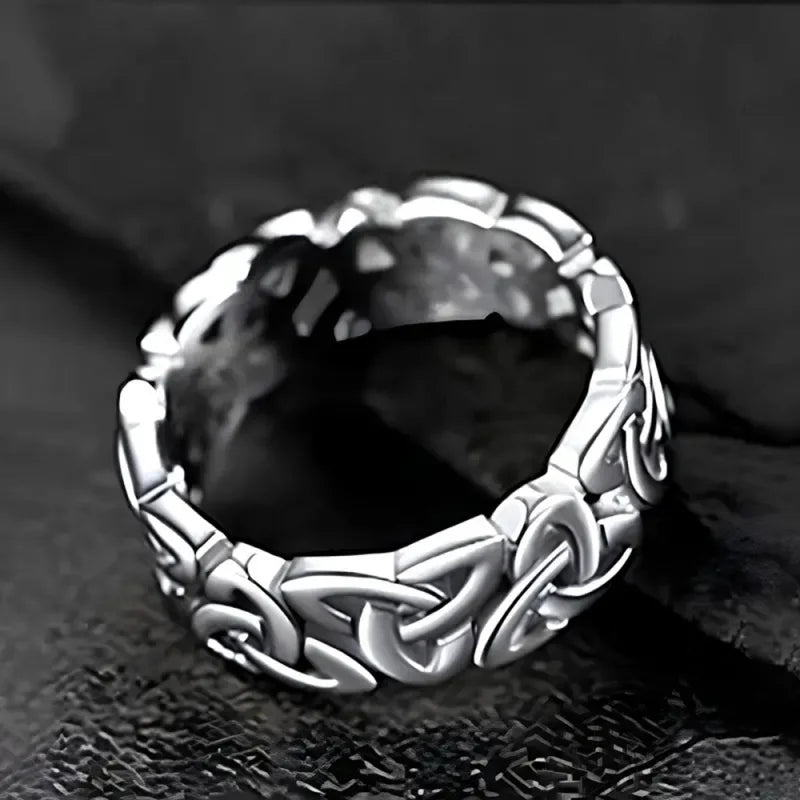 Huitan Glossy Sterling Silver Irish Knot Ring for Women - Exquisite Hollow Pattern Wedding Jewelry