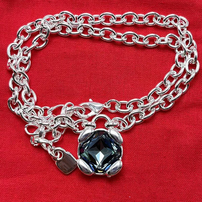 Elegant Spanish Luxury Necklace for Women - Lightweight Fashion Jewelry for Parties and Exquisite Gifts