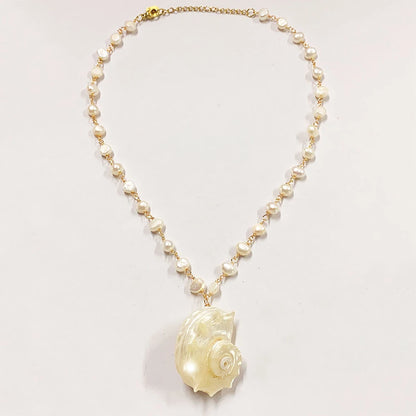 Elegant Freshwater Pearl Conch Necklace for Women - Unique Vacation Jewelry with Stainless Steel Chain