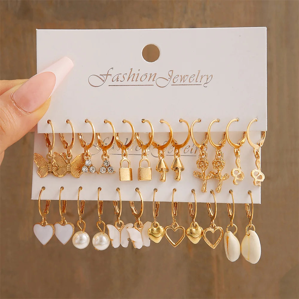 Heart Pearl Butterfly Dangle Earrings - Elegant Gold Hoop Jewelry for Women 5598601
