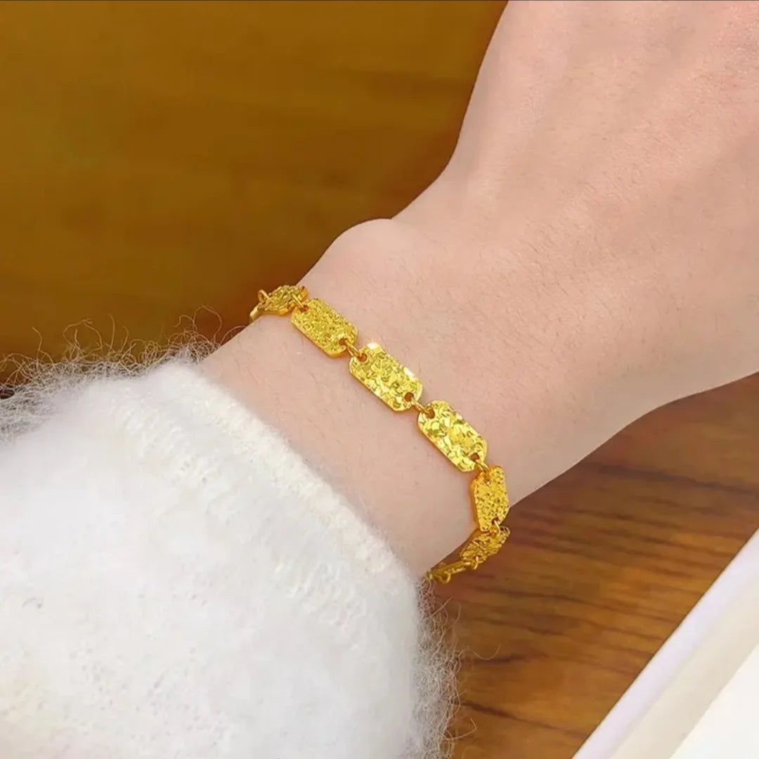 Elegant 24K Gold Women's Bracelet With Square Plate Design