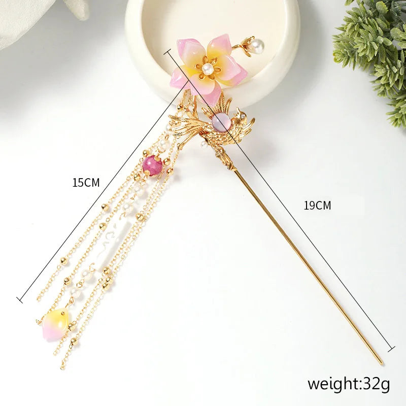Vintage Chinese Flower Hairpin Elegant Hanfu Hair Stick for Women