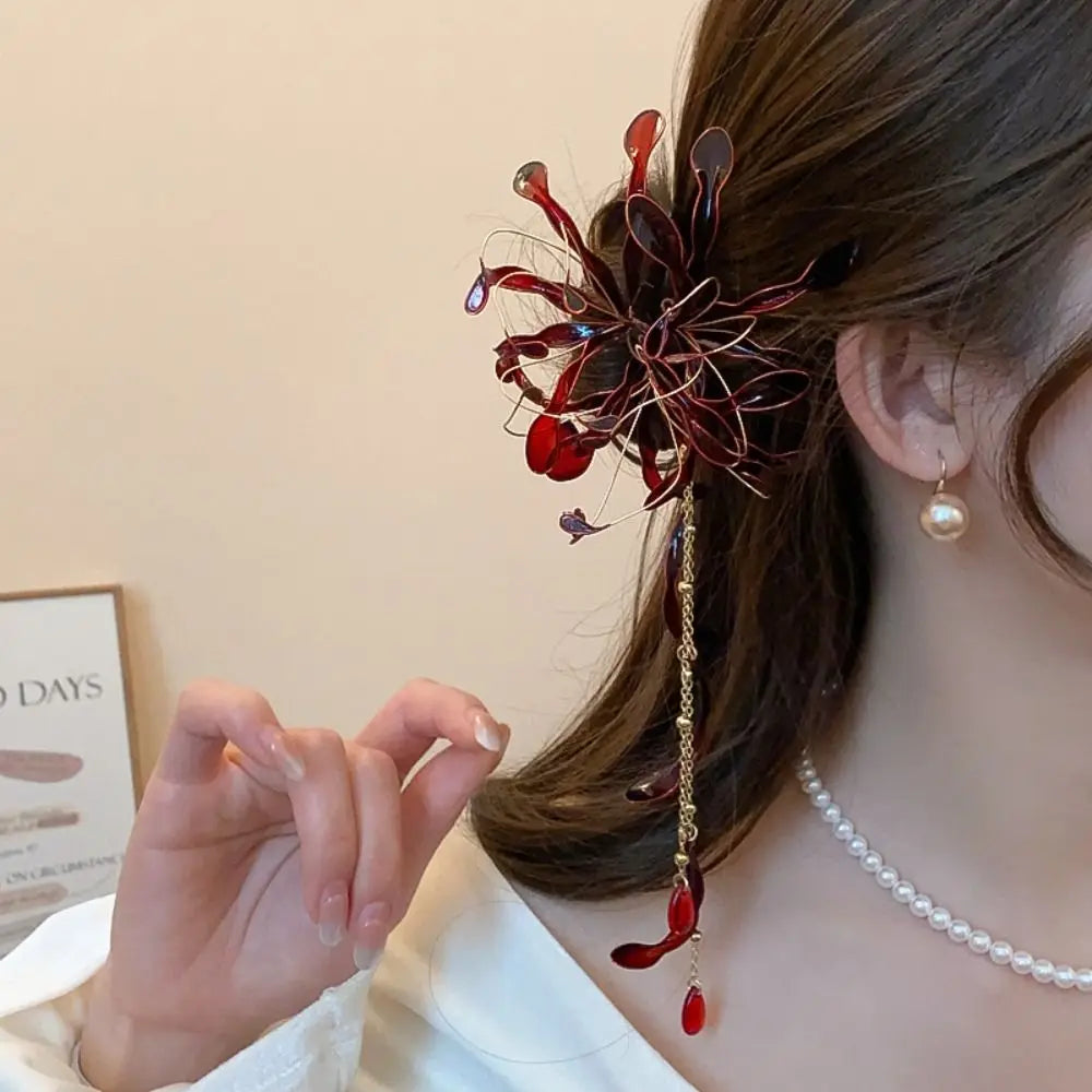 Exquisite Vintage Style Spider Lily Hair Sticks With Elegant Dripping Oil Tassels