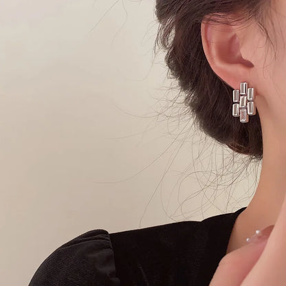 2023 Geometric Metal Splicing Women's Stud Earrings with Zircon Accent Fashion Jewelry Accessories