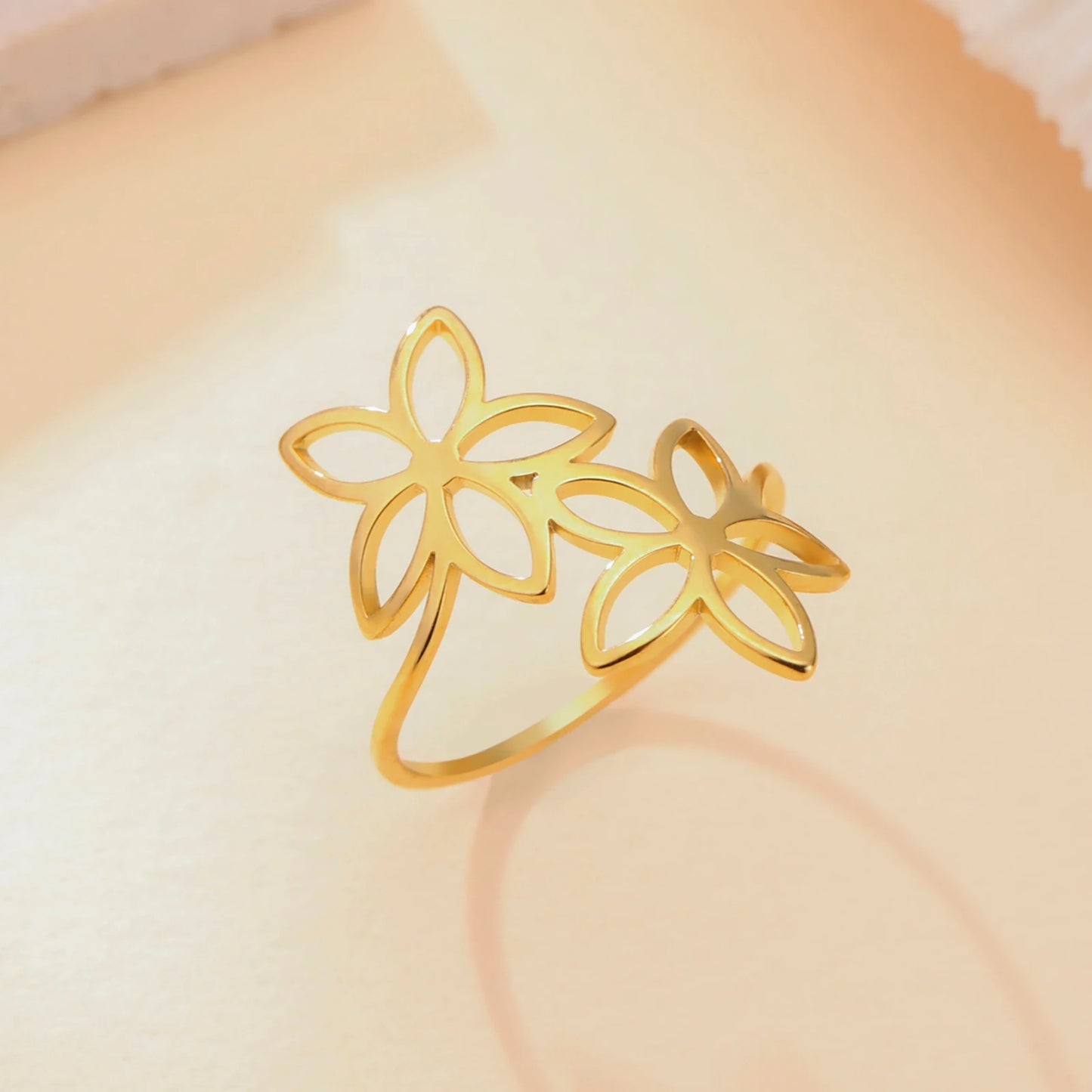 Skyrim Fashion Bohemian Gold-Plated Wide Flower Ring for Women