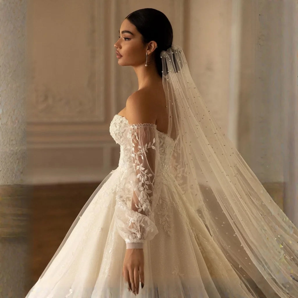 Pearls Bridal Veil Soft 1 Tier Beaded Wedding Veil Cathedral Length with Comb Elegant Wedding Accessories