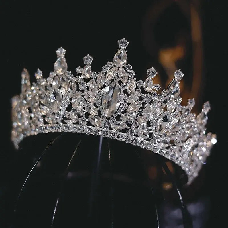 Elegant Crystal Bridal Tiara Crown with Rhinestone Geometric Design for Weddings and Pageants