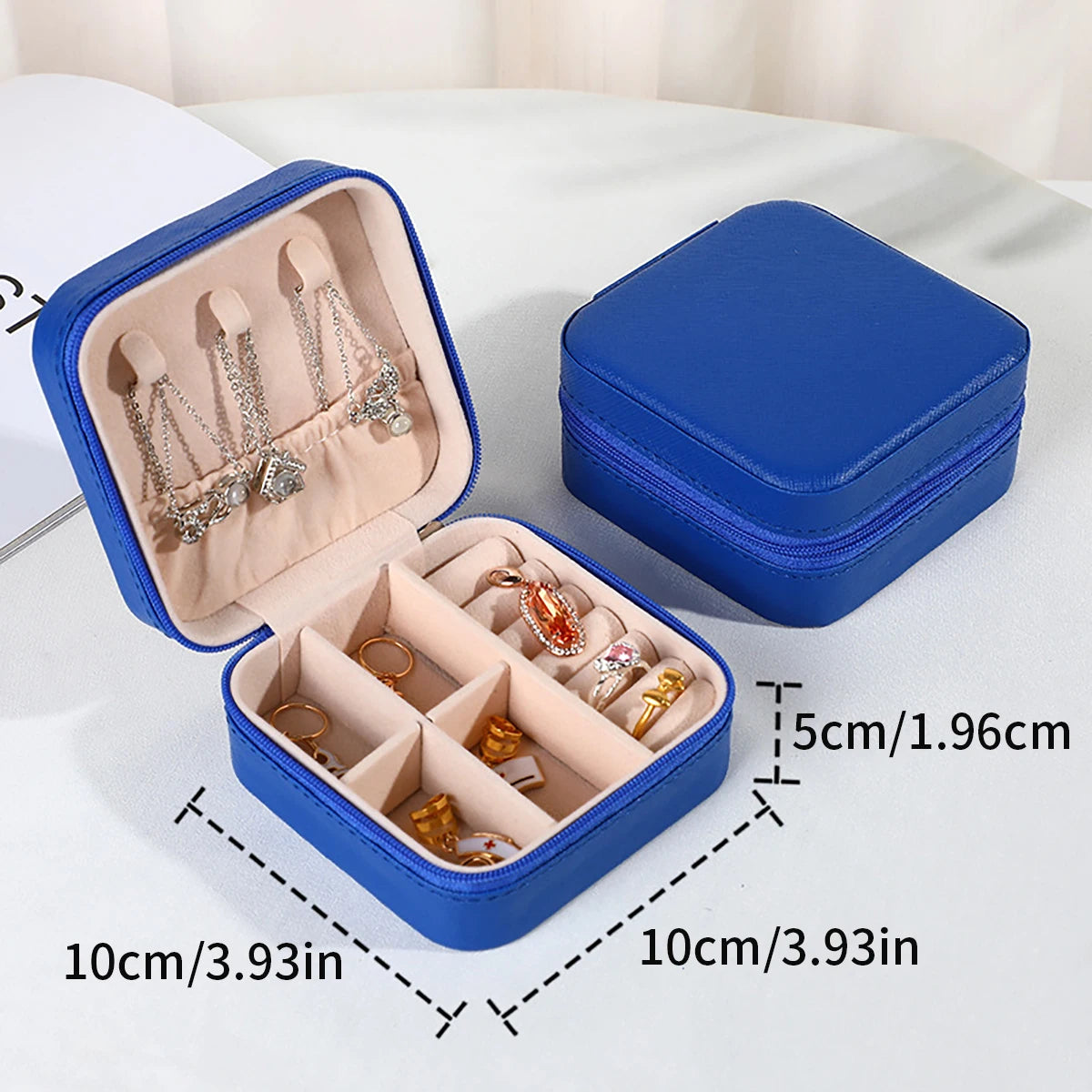 Travel-Friendly PU Leather Jewelry Organizer - Compact Storage Box for Bracelets, Earrings & Rings Blue