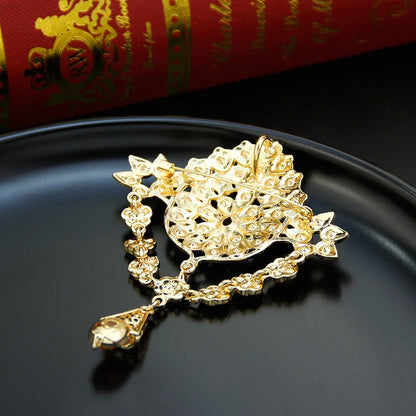 Elegant Gold Flower Brooch for Women - Crystal Embellished Moroccan Jewelry for Caftans and Hijabs