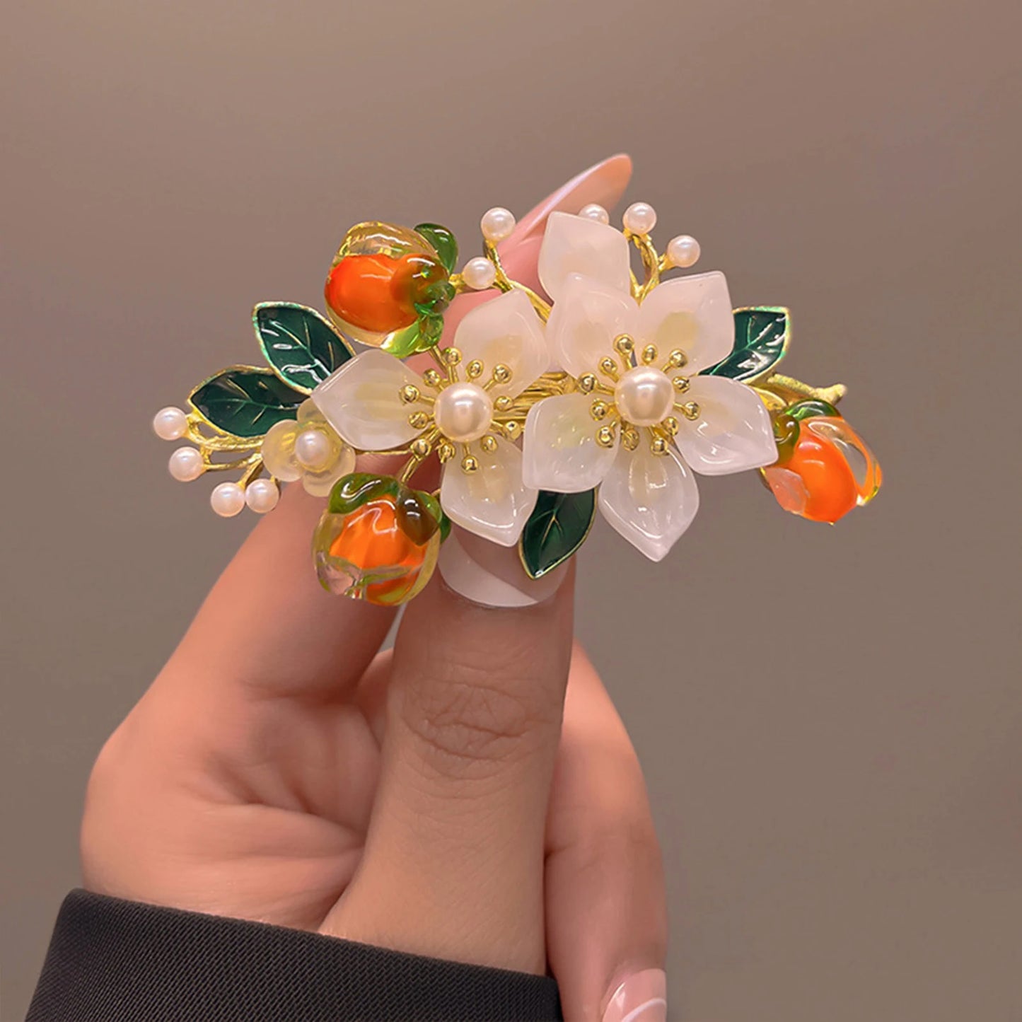 Elegant Bridal Pearl Flower Hair Clip Vintage Wedding Headpiece for Women and Girls