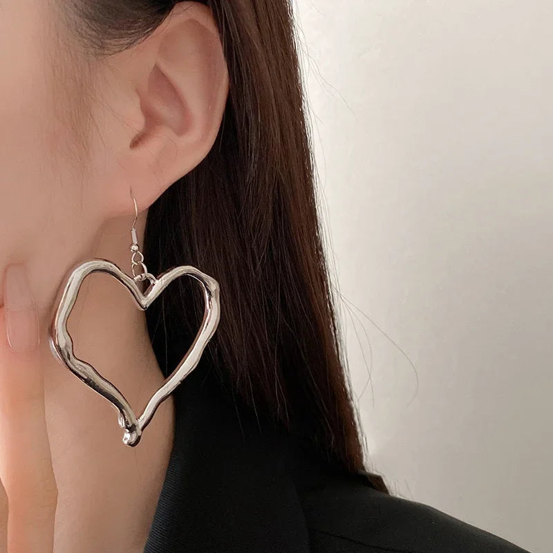 Elegant Gold Heart Pendant Necklace and Earrings Set with Velvet Rope Chain for Women
