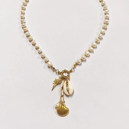 Elegant Freshwater Pearl Conch Necklace for Women - Unique Vacation Jewelry with Stainless Steel Chain