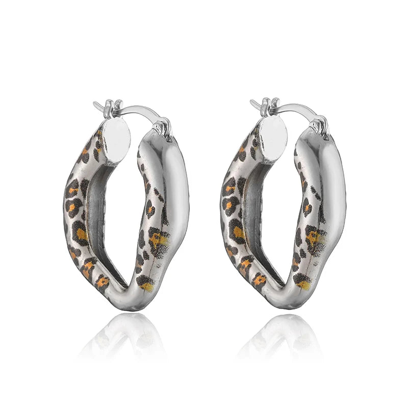 Hecheng 18K Gold Plated Leopard and Snake Pattern Unisex Jewelry Set with Stainless Steel Necklace and Earrings