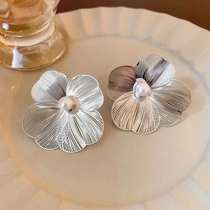 LATS Unique Metal Flower Stud Earrings for Women – Fashionable Wedding and Birthday Jewelry
