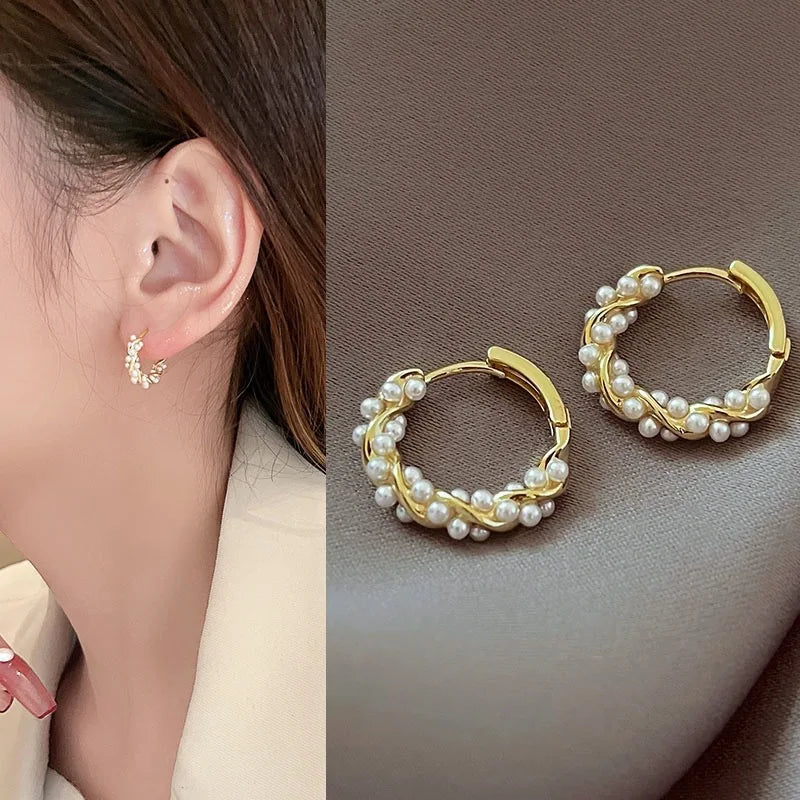 ZAKOL Elegant Minimalist Pearl Hoop Earrings Timeless Jewelry Gift for Women