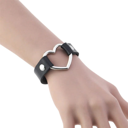 Gothic Punk Cat Heart Leather Bracelet For Women And Men