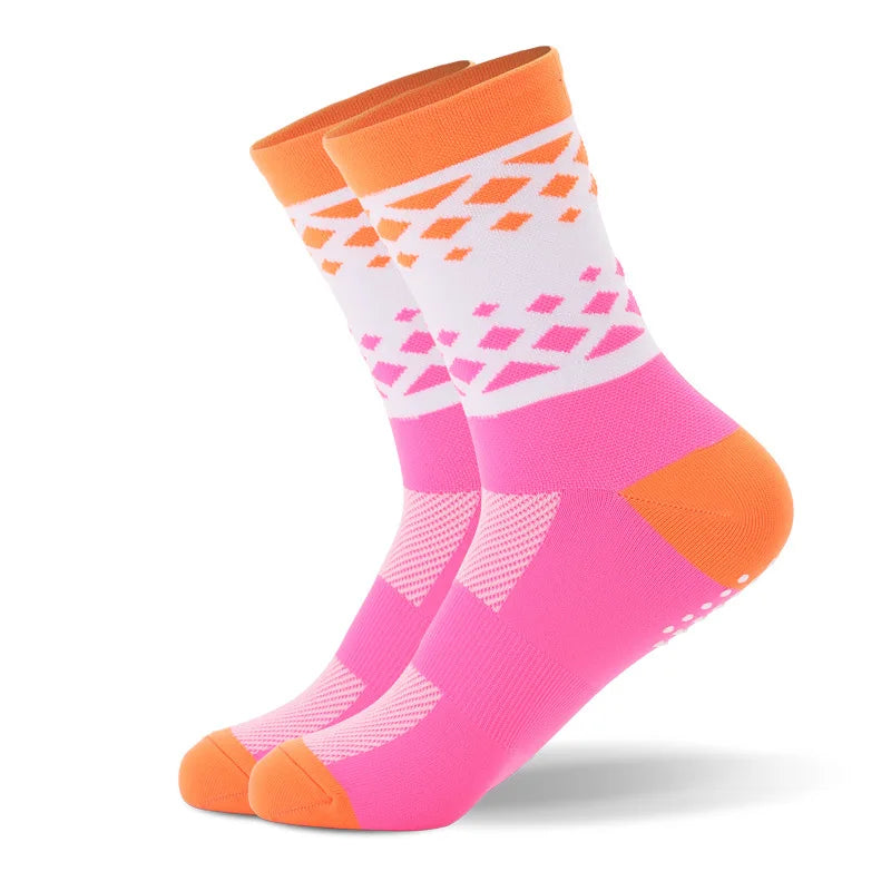 Breathable Anti Skid Mid Calf Sport Socks For Cycling