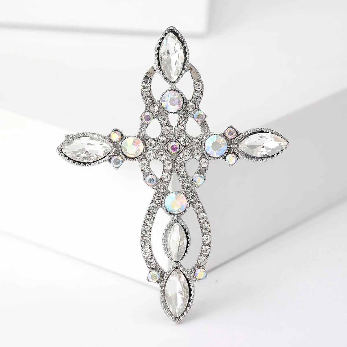 Rhinestone Cross Brooches for Women Stylish Floral Pins Perfect for Parties and Gifts