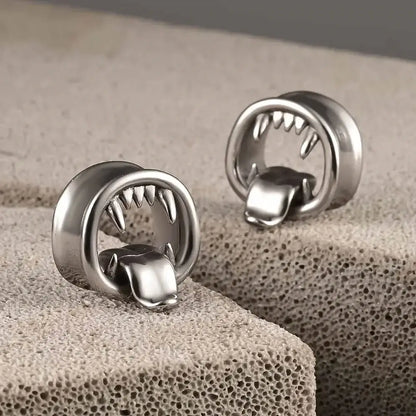 Vankula 2PCS 316L Stainless Steel Monster Tongue Ear Tunnels Body Jewelry sliver CHINA