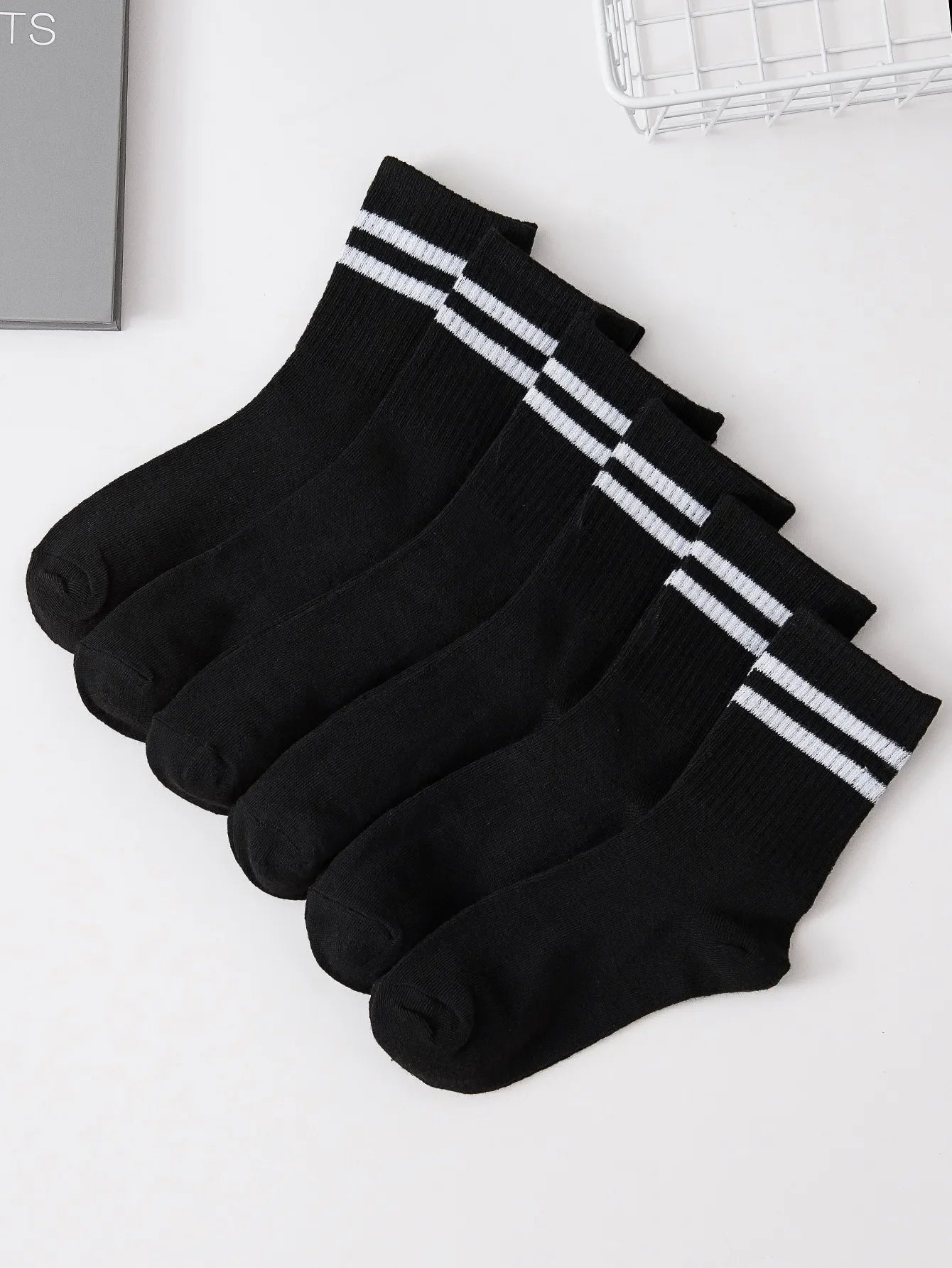 6/12 Pairs Middle Tube Socks For Men And Women Casual Single code LLZ083