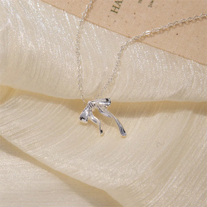 Elegant Scrub Bow Pendant Necklace for Women and Girls Korean Style Clavicle Chain 1