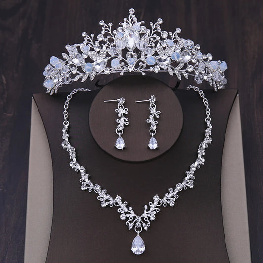Luxury Bridal Crystal Heart Jewelry Set - Top-Rated Rhinestone Tiara, Choker & Earrings Silver 1