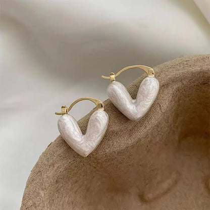 ZAKOL Elegant Minimalist Pearl Hoop Earrings Timeless Jewelry Gift for Women Gold Color D