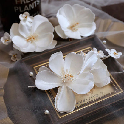 Romantic Handmade Flower Hairpins for Bridal Headdress and Wedding Hairwear