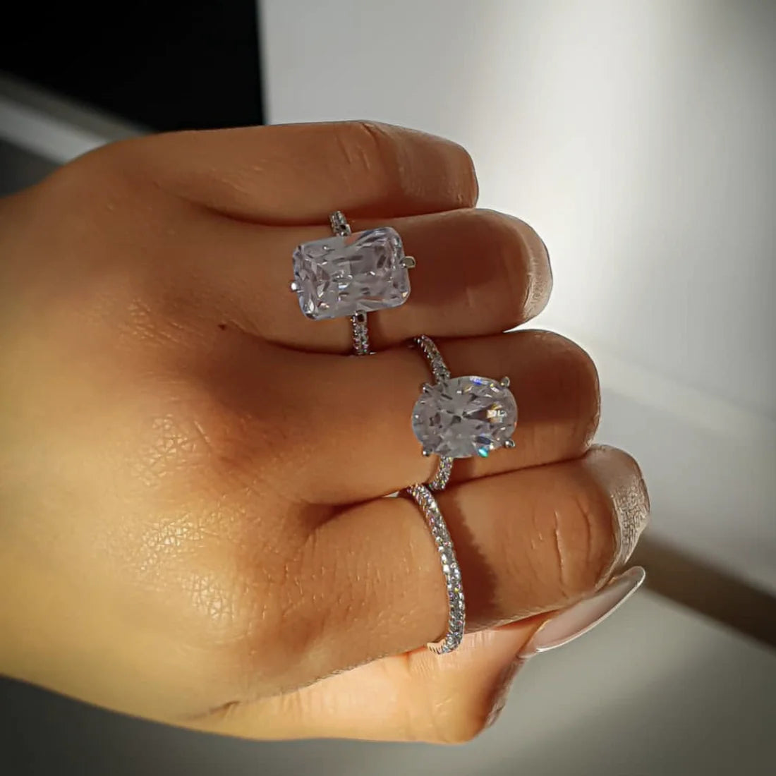 Luxury 925 Sterling Silver Oval Square Simulated Diamond Engagement and Wedding Ring for Women