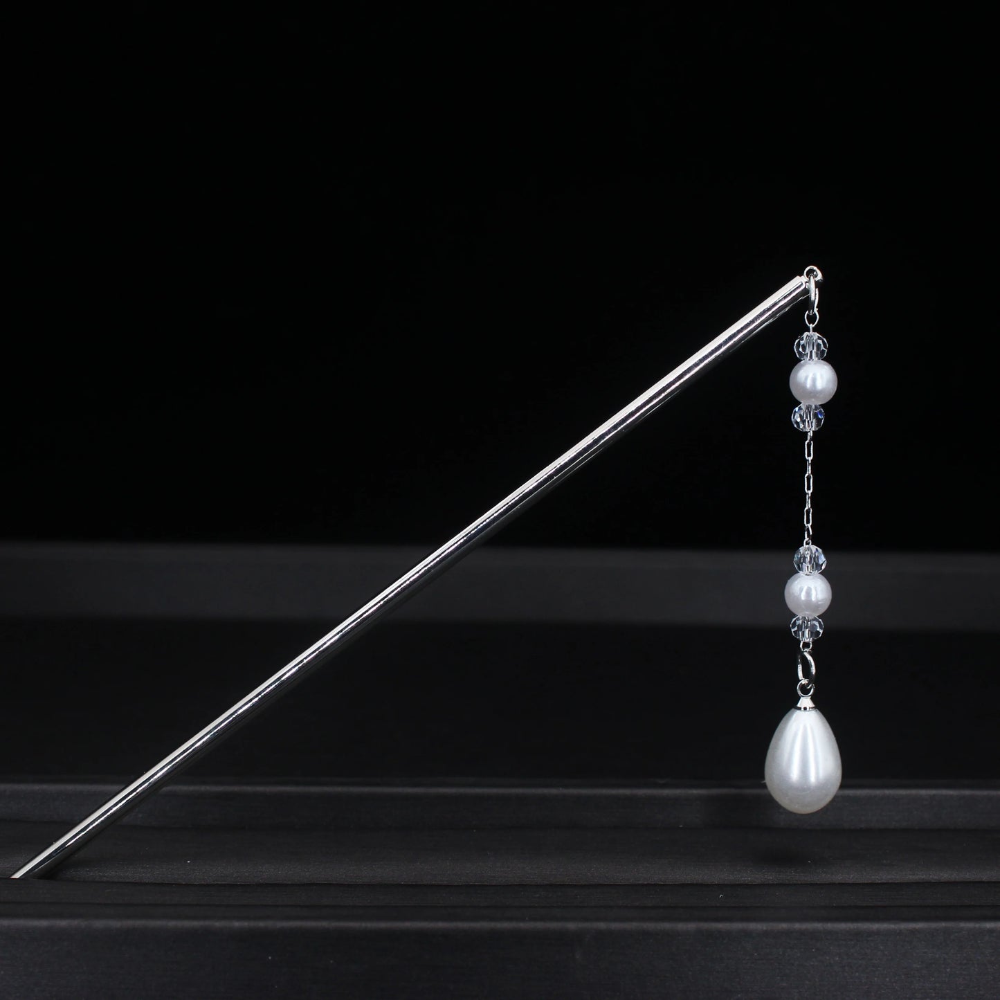 Fashion Metal Chinese Hair Stick with Butterfly Crystal Accent for Women in Silver and Gold - Elegant Hair Jewelry Accessory Gift