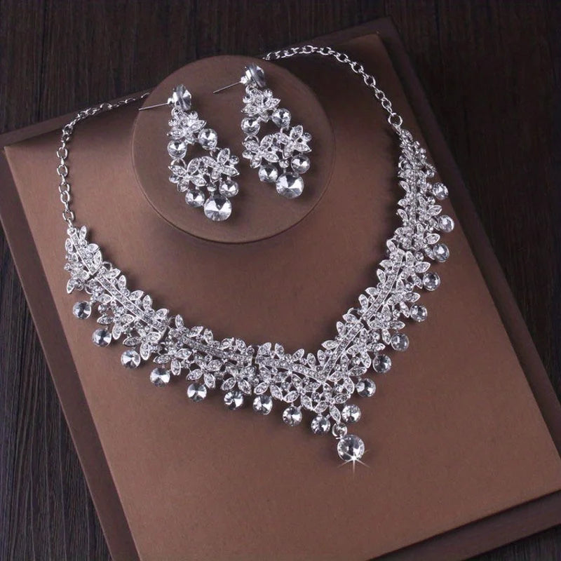 Bridal Elegance: Luxury Silver Crystal Water Drop Tiara & Jewelry Set - 4 Pcs Silver 1