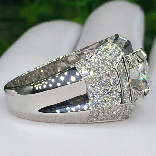 14K Gold 3 Carat Diamond Ring for Men Elegant Fine Jewelry Gift for Him and Her